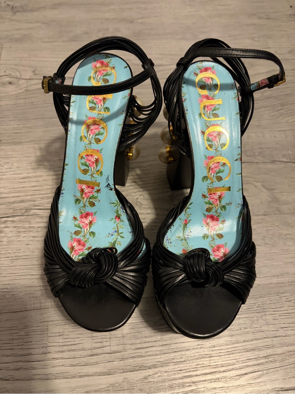 Gucci Black Leather Knot Platform Sandals with Floral Insole
